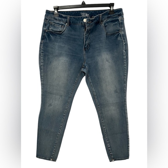 Time and True Petite High Waisted Skinny Jeans Women Size 20P Blue - Picture 1 of 4